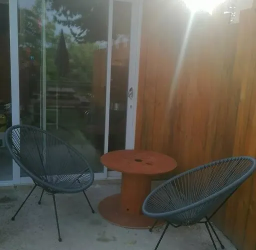 公寓 La Cabane. Magne (Deux-Sevres)