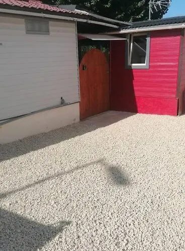 La Cabane. 公寓 Magne (Deux-Sevres)